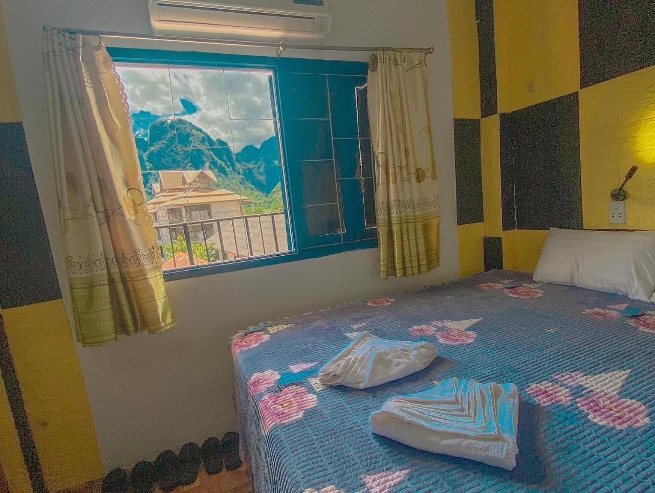 Vang Vieng Ruby Backpackers Hostel Esterno foto