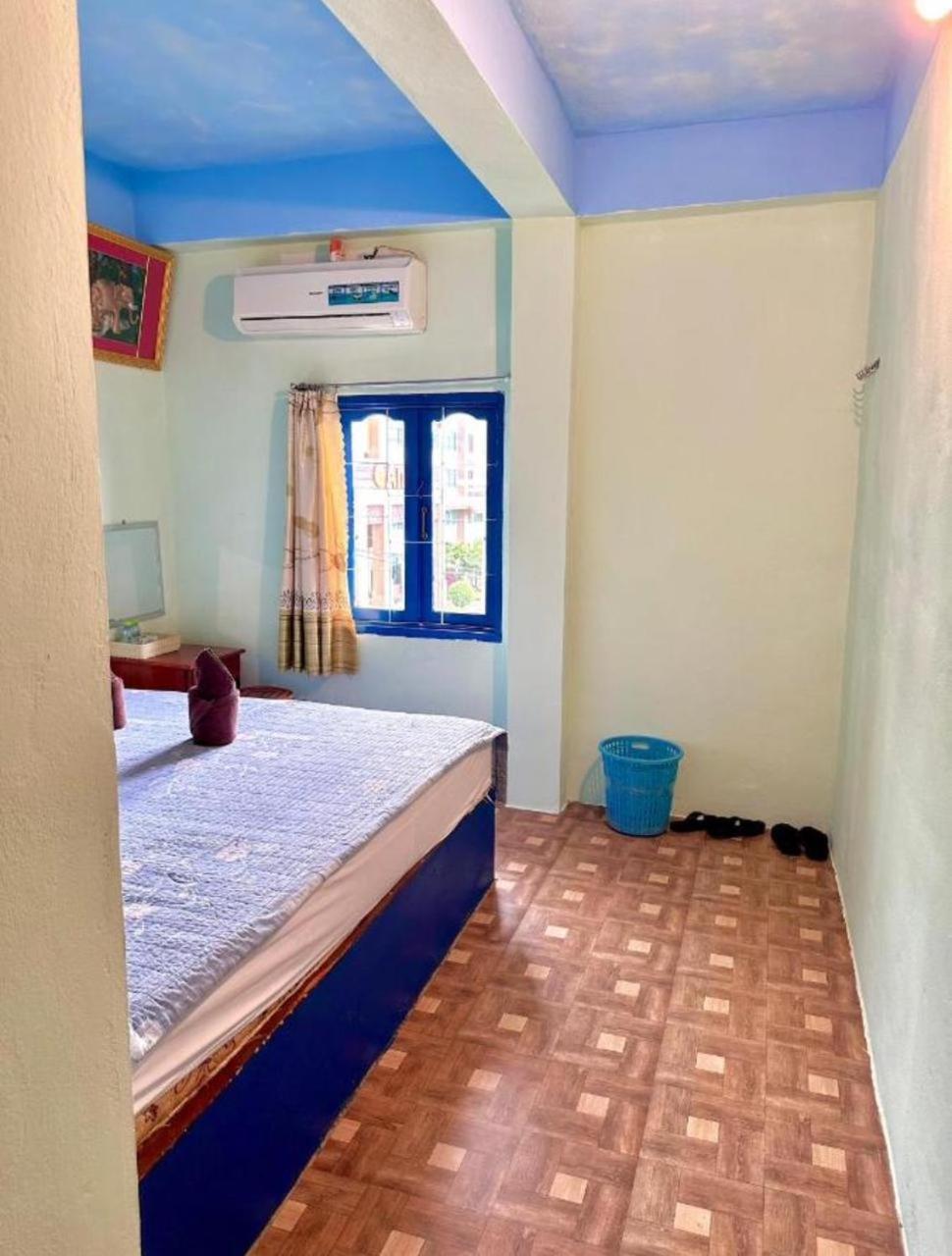 Vang Vieng Ruby Backpackers Hostel Esterno foto