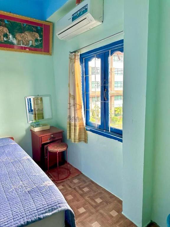 Vang Vieng Ruby Backpackers Hostel Esterno foto